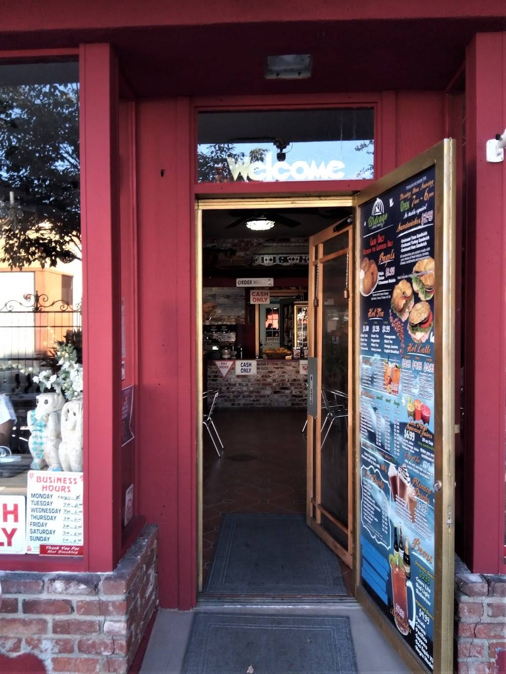 Birdcage Coffee House | cafe | 224 W 4th St, Long Beach, CA 90802, USA | 5626289835 OR +1 562-628-9835