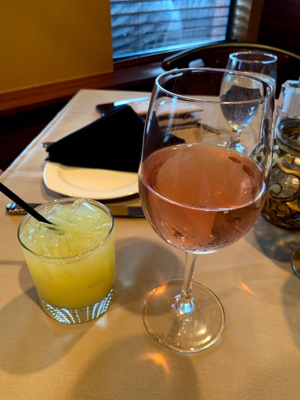 Tirami Su | restaurant | 146 Maincentre, Northville, MI 48167, USA | 2487350101 OR +1 248-735-0101