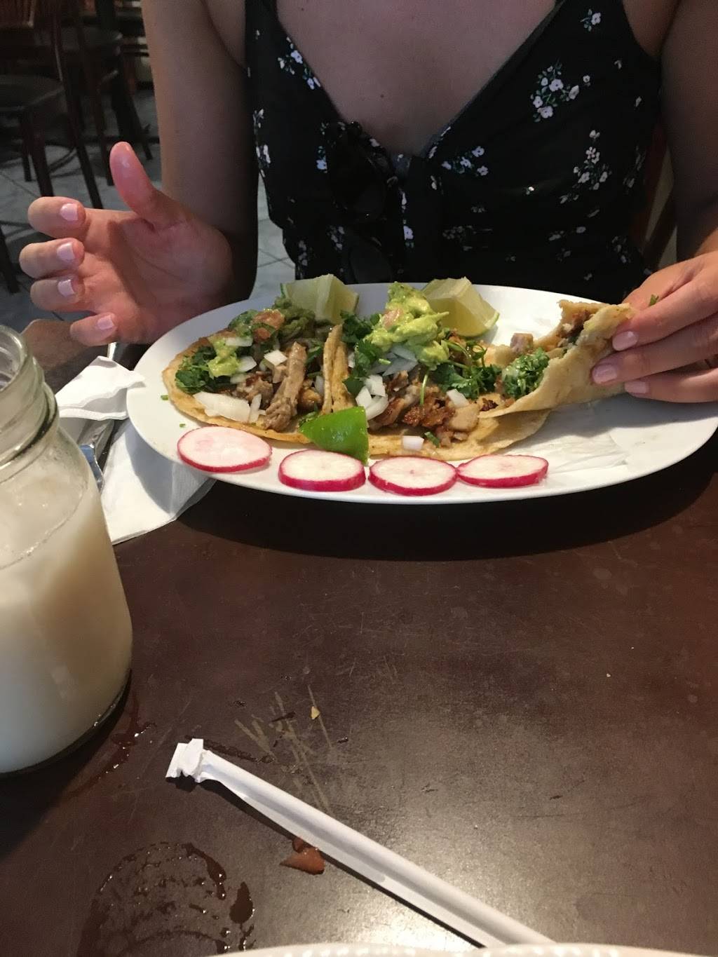 Chicazapa Mexican Restaurant | restaurant | 617 New York Ave, Union City, NJ 07087, USA | 2016248888 OR +1 201-624-8888