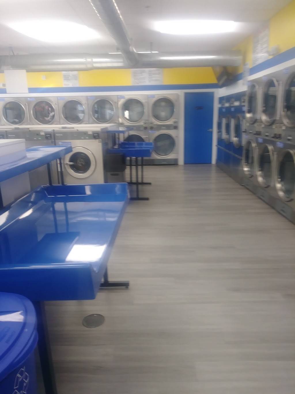 Bright Pizza | restaurant | 729 Long Ln, Upper Darby, PA 19082, USA | 6106269999 OR +1 610-626-9999