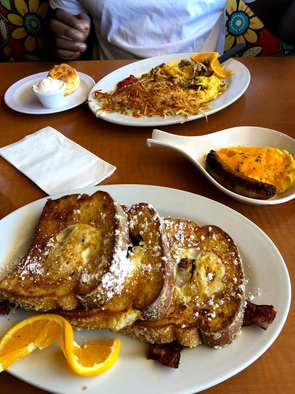 Rise & Shine - A Steak & Egg Place | restaurant | 75 S Valle Verde Dr #160, Henderson, NV 89012, USA | 7026166006 OR +1 702-616-6006