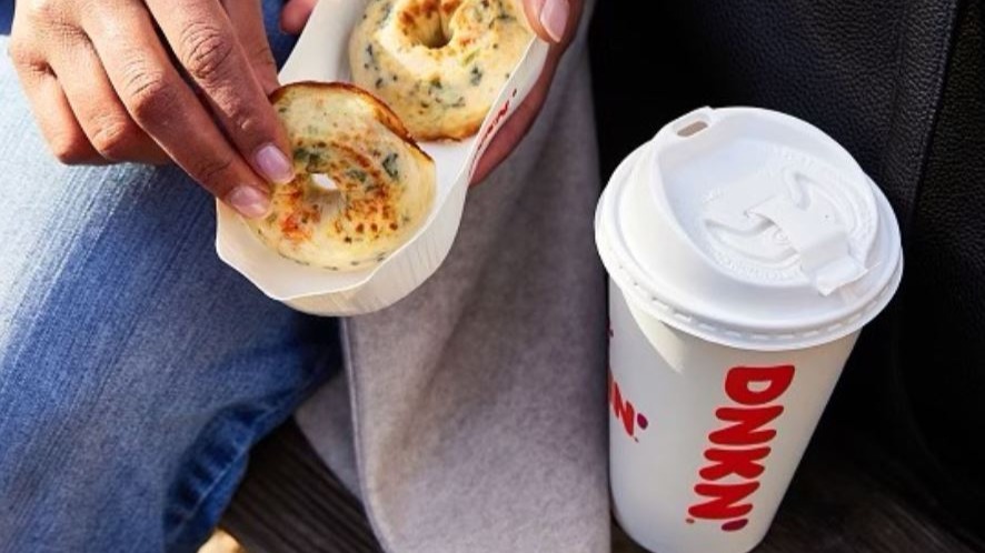 Dunkin Sandwiches & More | restaurant | 100 Central Terminal Dr, Queens, NY 11371, USA | 9192005114 OR +1 919-200-5114