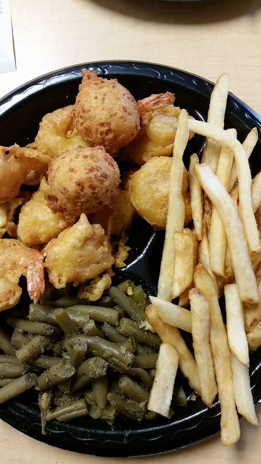 Long John Silvers | restaurant | 2805 Calumet Ave, Valparaiso, IN 46383, USA | 2194647592 OR +1 219-464-7592