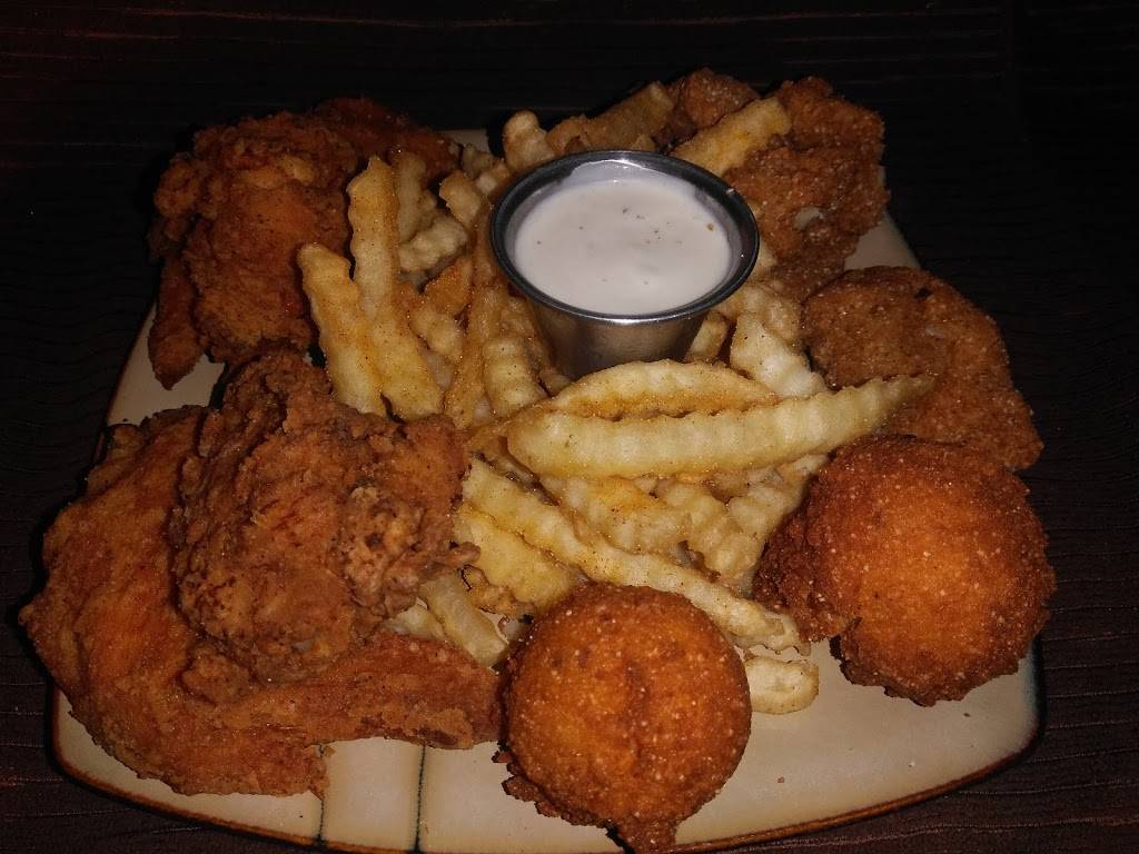 Uncle Settles Fish Chicken and More | restaurant | 1108 Franklin St, Clarksville, TN 37040, USA | 9316453320 OR +1 931-645-3320