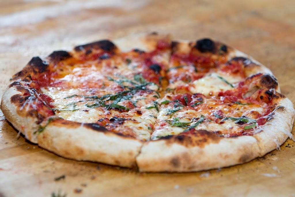 A3 Pizza-Pasta-Parm | restaurant | 65 Summer St, Kingston, MA 02364, USA | 7815856555 OR +1 781-585-6555