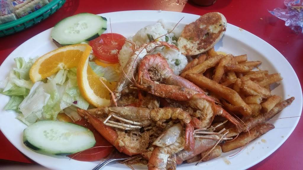 Las Islas Marias | restaurant | 8201 S Pulaski Rd, Chicago, IL 60652, USA | 7733404285 OR +1 773-340-4285