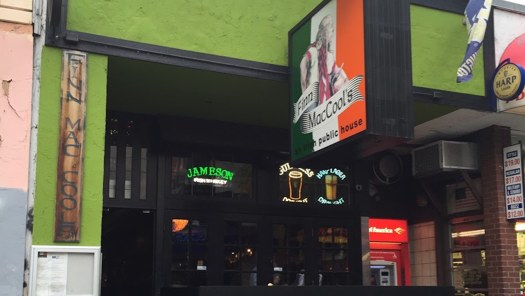 Finn MacCool’s Irish Public House | restaurant | 4217 University Way NE, Seattle, WA 98105, USA | 2066750885 OR +1 206-675-0885