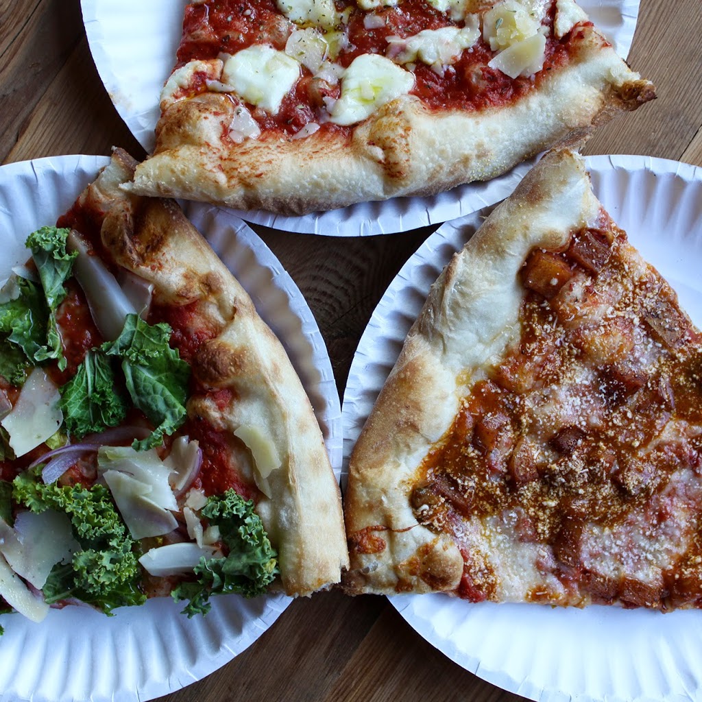 Dimos Pizza Wicker Park | restaurant | 1615 N Damen Ave., Chicago, IL 60647, USA | 7735254580 OR +1 773-525-4580