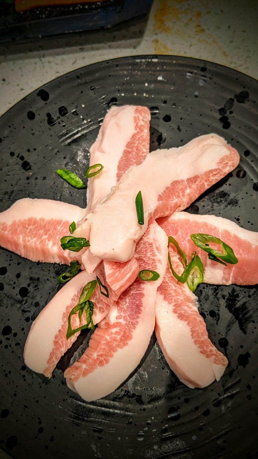 Han Korean Barbecue | restaurant | 201 E Magnolia Blvd, Burbank, CA 91502, USA | 3239343330 OR +1 323-934-3330