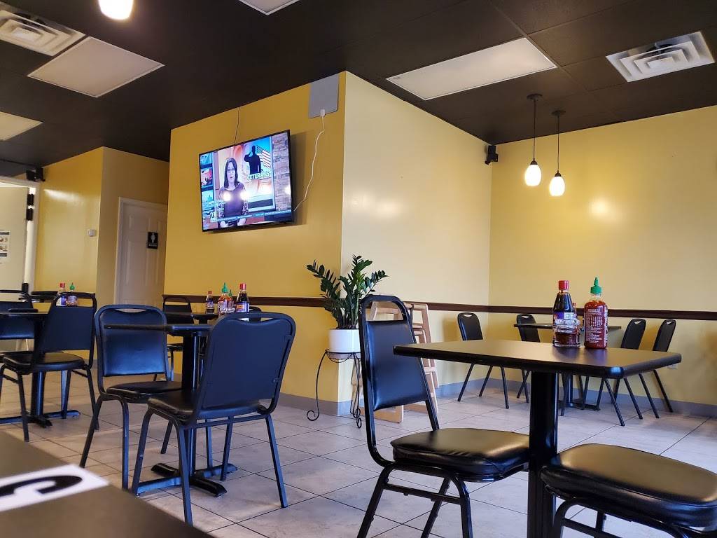 Pho LV | restaurant | 72 Boardman Poland Rd, Youngstown, OH 44512, USA | 3309532222 OR +1 330-953-2222