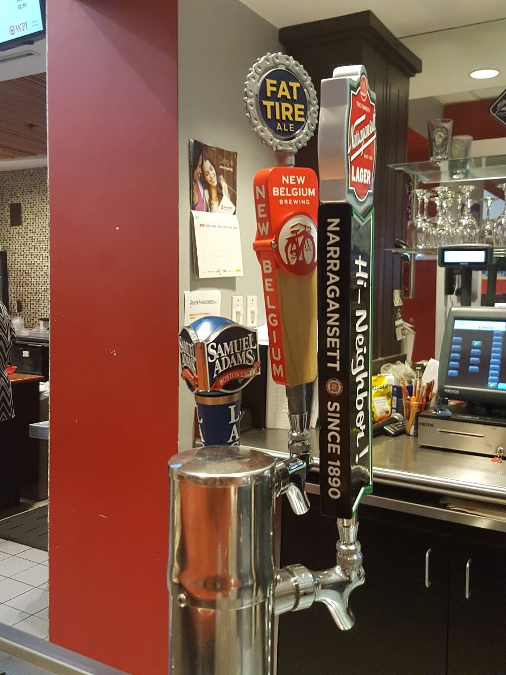 The Goats Head | restaurant | Boynton St, Worcester, MA 01609, USA | 5088315000 OR +1 508-831-5000