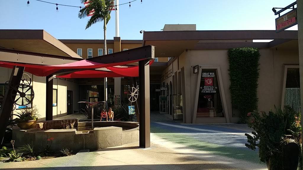 Great Wok Chinese Restaurant | restaurant | 16883 Algonquin St, Huntington Beach, CA 92649, USA | 7148466588 OR +1 714-846-6588