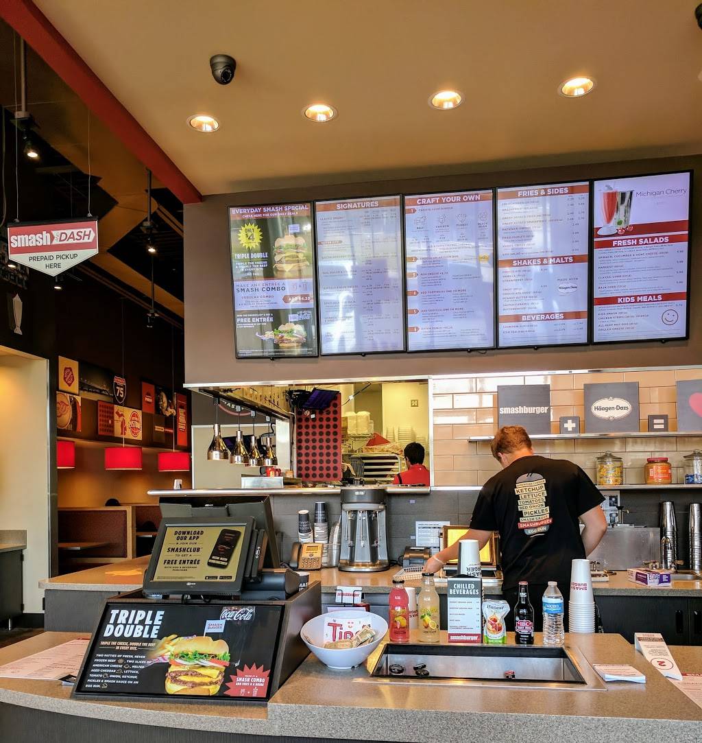 Smashburger | restaurant | 205 S Livernois Rd, Rochester Hills, MI 48307, USA | 2489231915 OR +1 248-923-1915