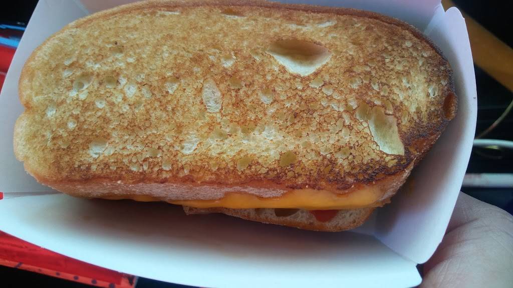 Sonic Drive-In | restaurant | 1202 Magnolia Ave Bldg C, Corona, CA 92881, USA | 9517394330 OR +1 951-739-4330