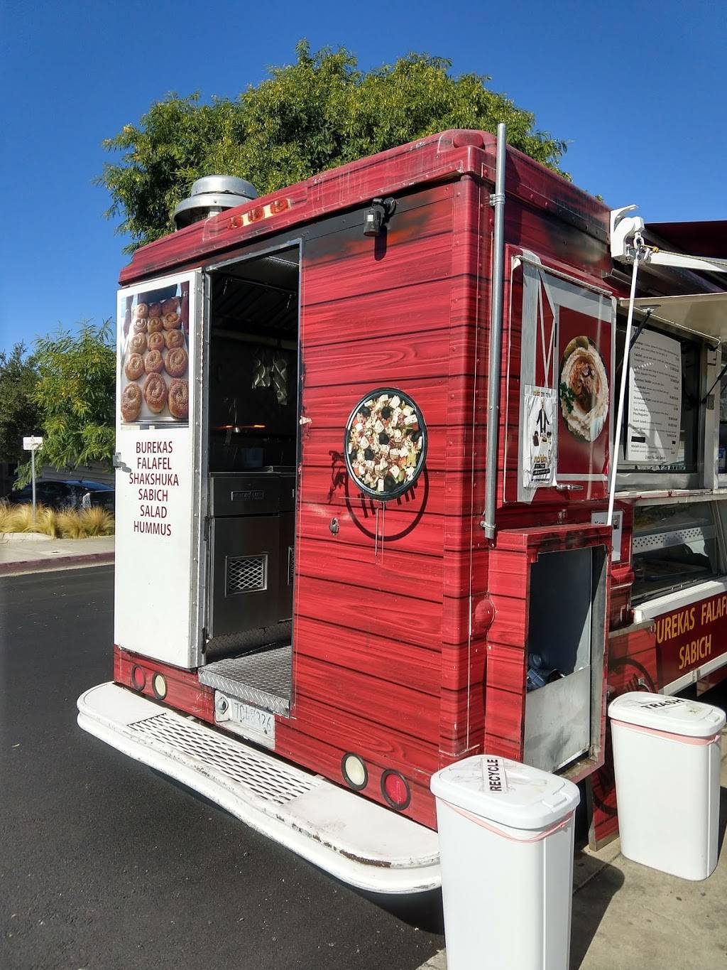 Burekas Plus | restaurant | 5300 Nestle Ave, Tarzana, CA 91356, USA | 8189175135 OR +1 818-917-5135