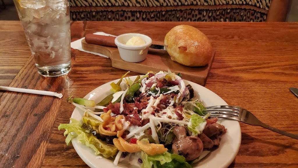 Cattle Baron | restaurant | 1700 Airway Blvd, El Paso, TX 79925, USA | 9157796633 OR +1 915-779-6633