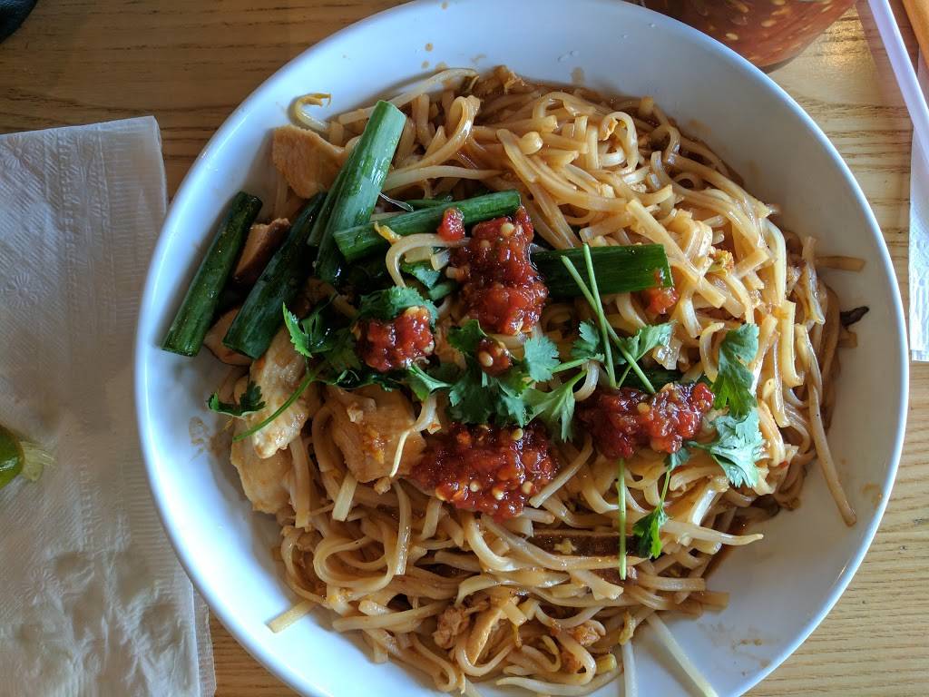 Pei Wei | restaurant | 3337 Daniels Rd Suite 100, Winter Garden, FL 34787, USA | 4073479928 OR +1 407-347-9928