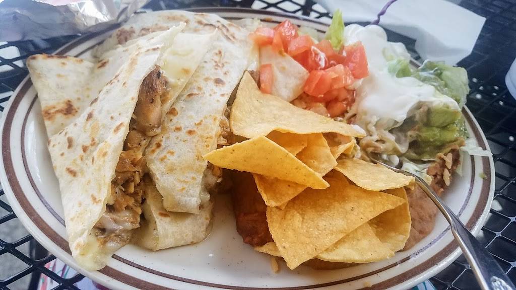 Zermeños | restaurant | 6115 Santa Monica Blvd A, Los Angeles, CA 90038, USA | 3234671202 OR +1 323-467-1202