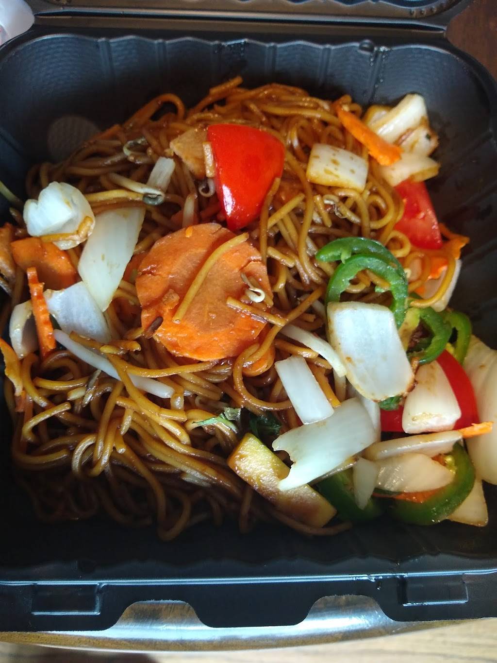 Hibachi boy | restaurant | 1403 Summit Ave, Waukesha, WI 53188, USA | 2624082232 OR +1 262-408-2232