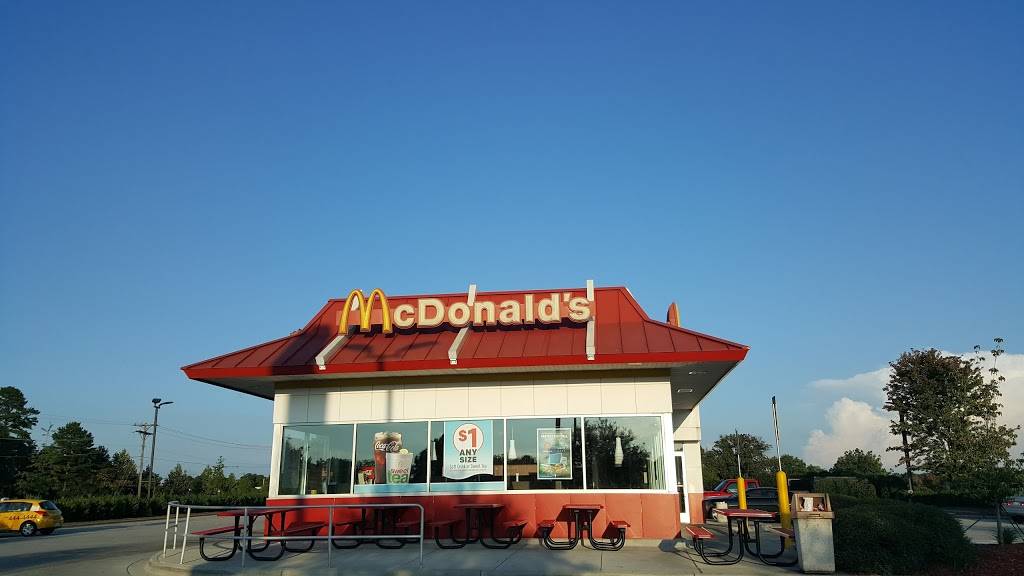 McDonalds | cafe | 2820 Boyer St, Charlotte, NC 28208, USA | 7043991225 OR +1 704-399-1225
