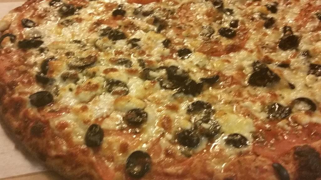 Pizza Market | restaurant | 190 Lake St, Auburn, ME 04210, USA | 2077820073 OR +1 207-782-0073