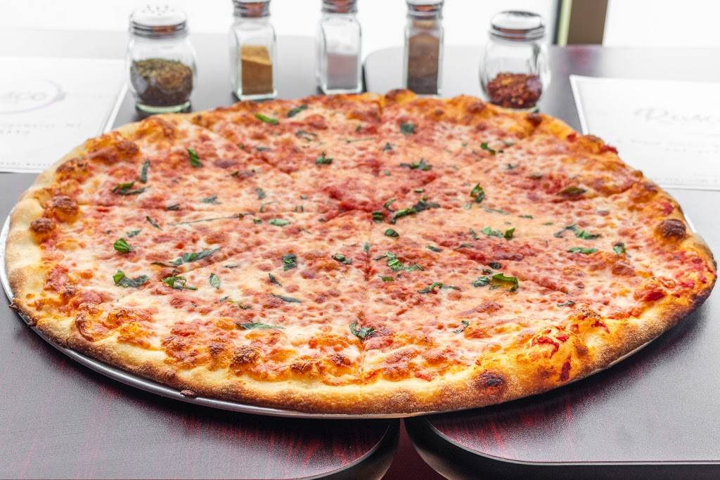 Rascos | restaurant | 4 Main St, Edgewater, NJ 07020, USA | 2019175115 OR +1 201-917-5115