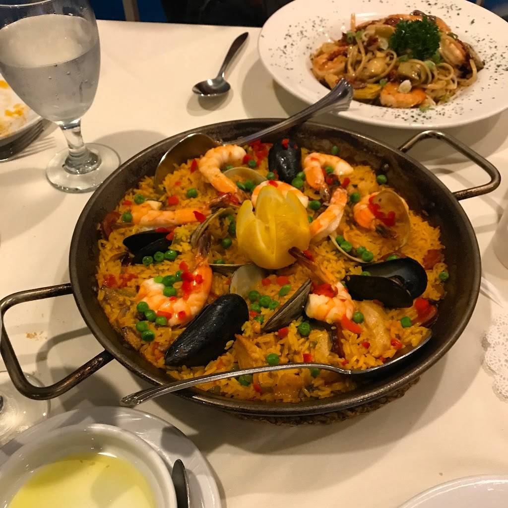 Costa del Sol Restaurant | restaurant | 901 Wethersfield Ave, Hartford, CT 06114, USA | 8602961714 OR +1 860-296-1714