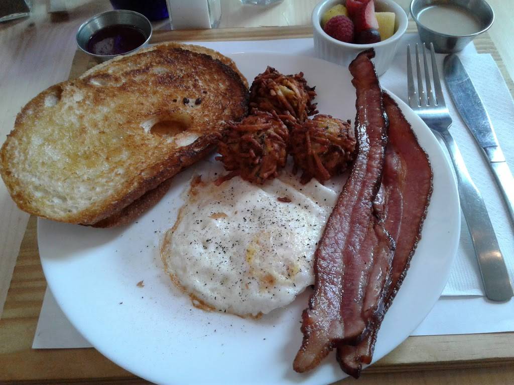 La Shop | cafe | 274 Rue Principale E, Magog, QC J1X 4X5, Canada | 8198432093 OR +1 819-843-2093