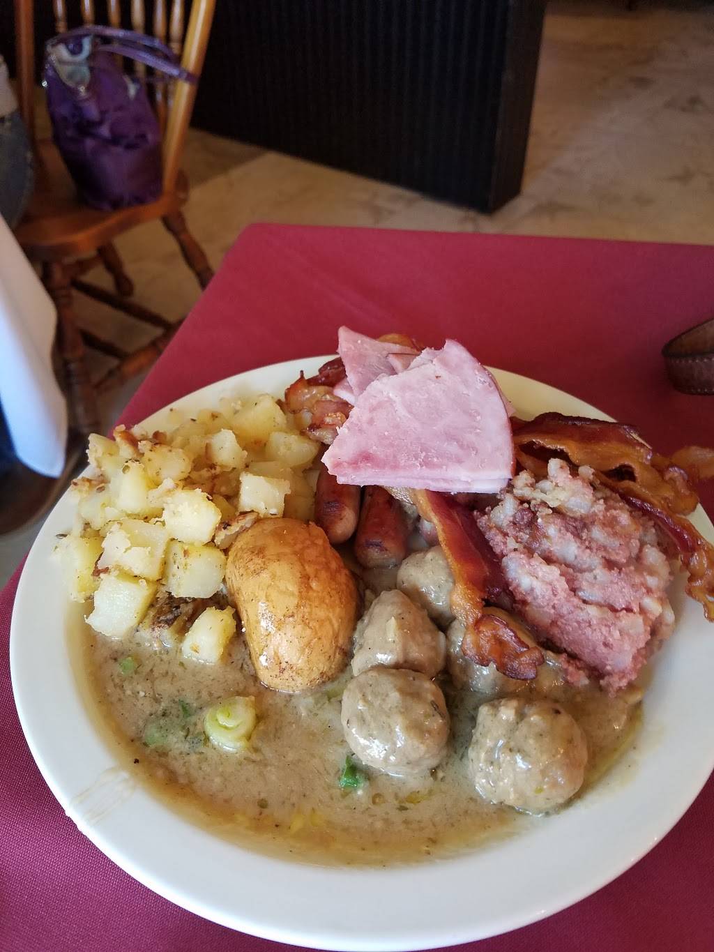 Virginia Grill | restaurant | 301 Mill St, Occoquan, VA 22125, USA | 7034911888 OR +1 703-491-1888