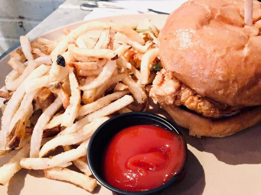 Butcher & Brew | restaurant | 3 S Main St, Alpharetta, GA 30009, USA | 6785853344 OR +1 678-585-3344