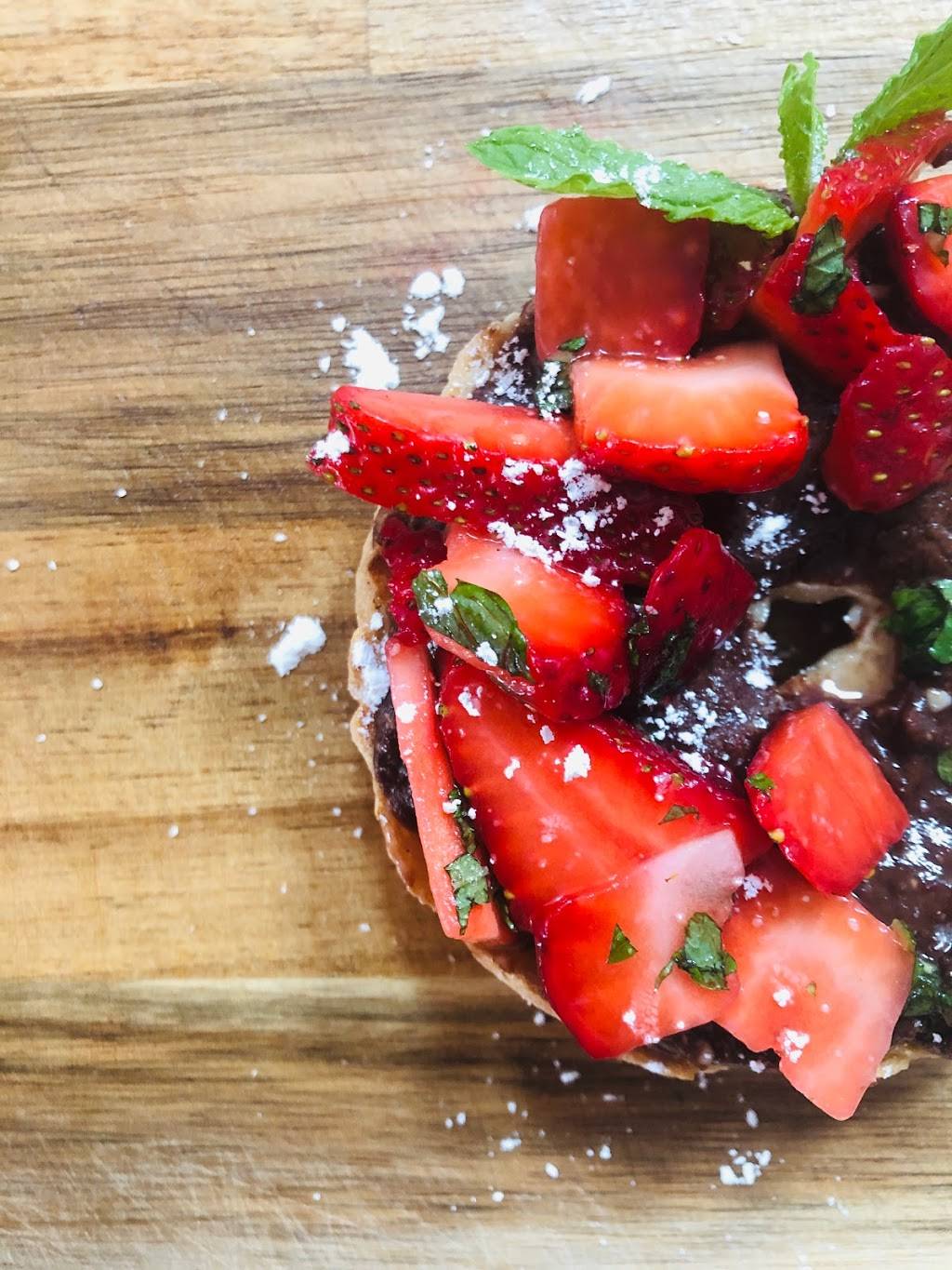 M&LOVE cafe | bakery | 3319 Highland Ave, Manhattan Beach, CA 90266, USA | 4242478998 OR +1 424-247-8998