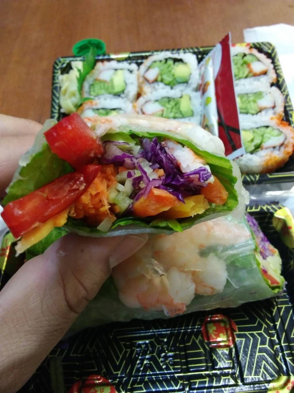 Penn & Sushi | restaurant | 2 Pennsylvania Plaza, New York, NY 10121, USA | 2125645496 OR +1 212-564-5496