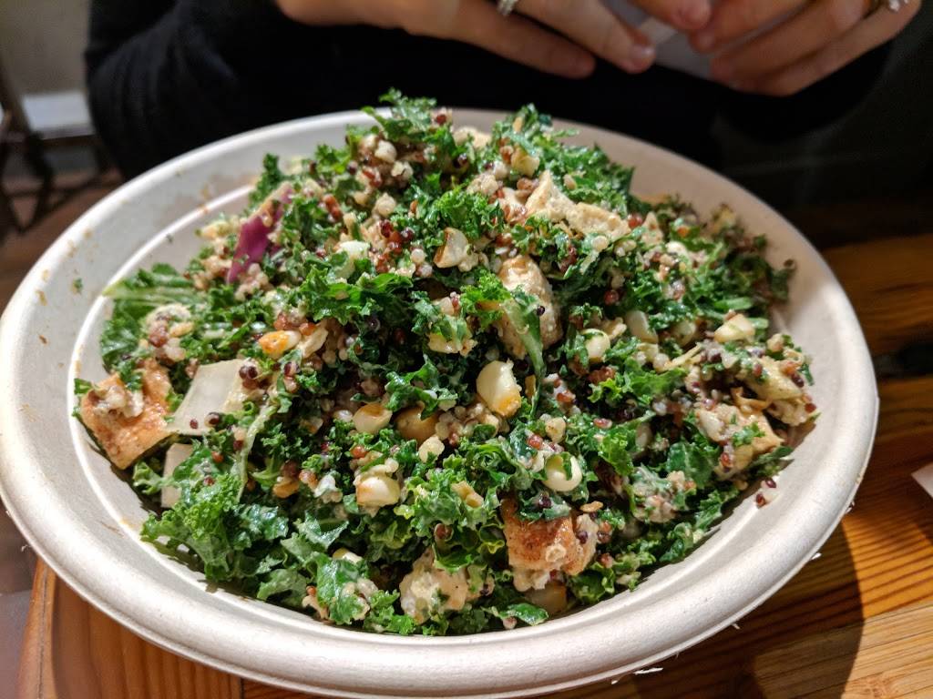 Snap Custom Pizza | restaurant | 1504 Sansom St, Philadelphia, PA 19102, USA | 2155685000 OR +1 215-568-5000