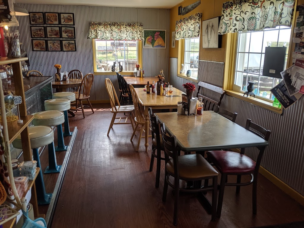 Laura Lees Double L Country Store | restaurant | 2213 NE-71, Harrisburg, NE 69345, USA | 3082412266 OR +1 308-241-2266