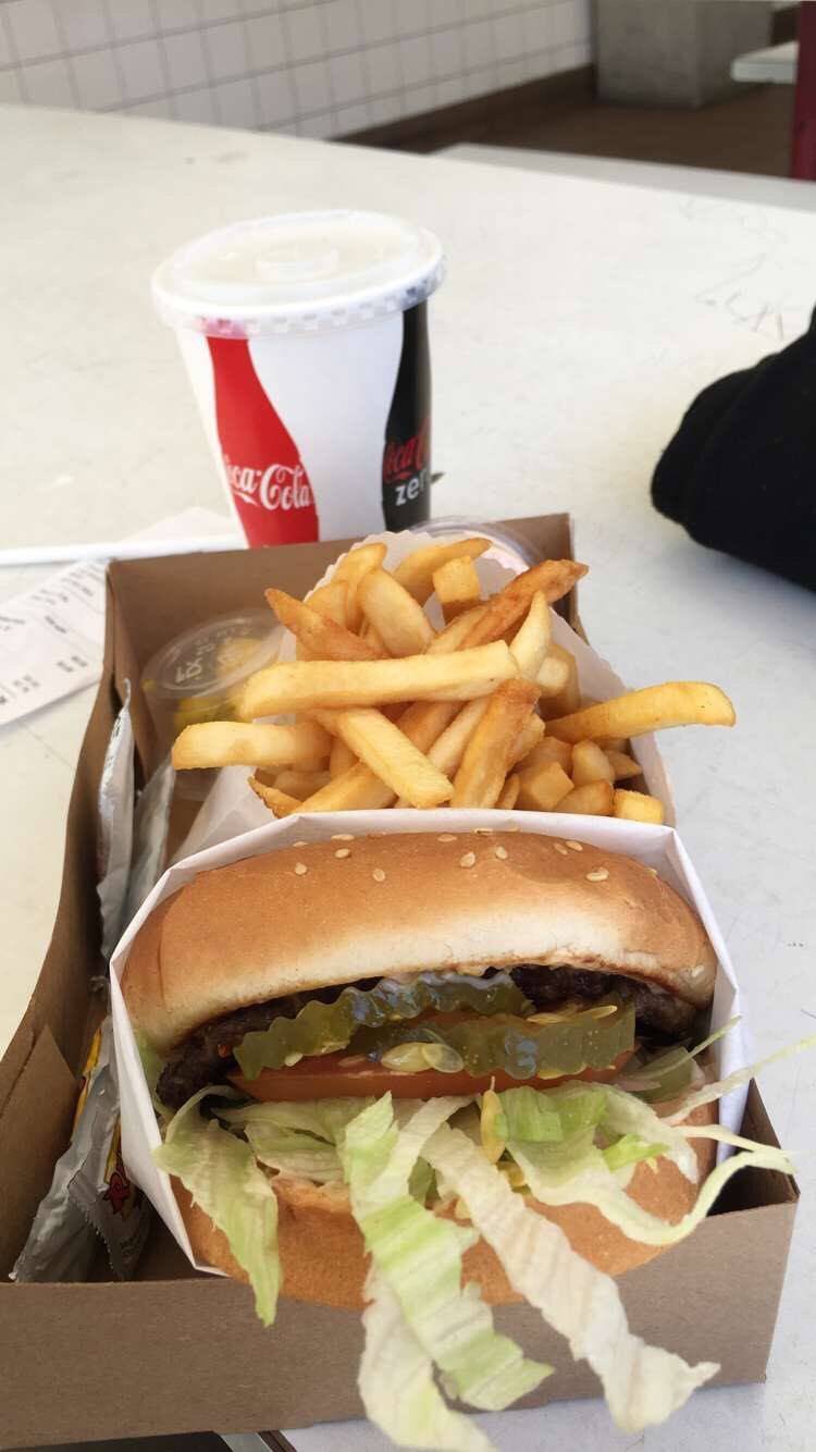 Georges Burger Stand | restaurant | 2311 East Cesar E Chavez Avenue, Los Angeles, CA 90033, USA | 3232683965 OR +1 323-268-3965