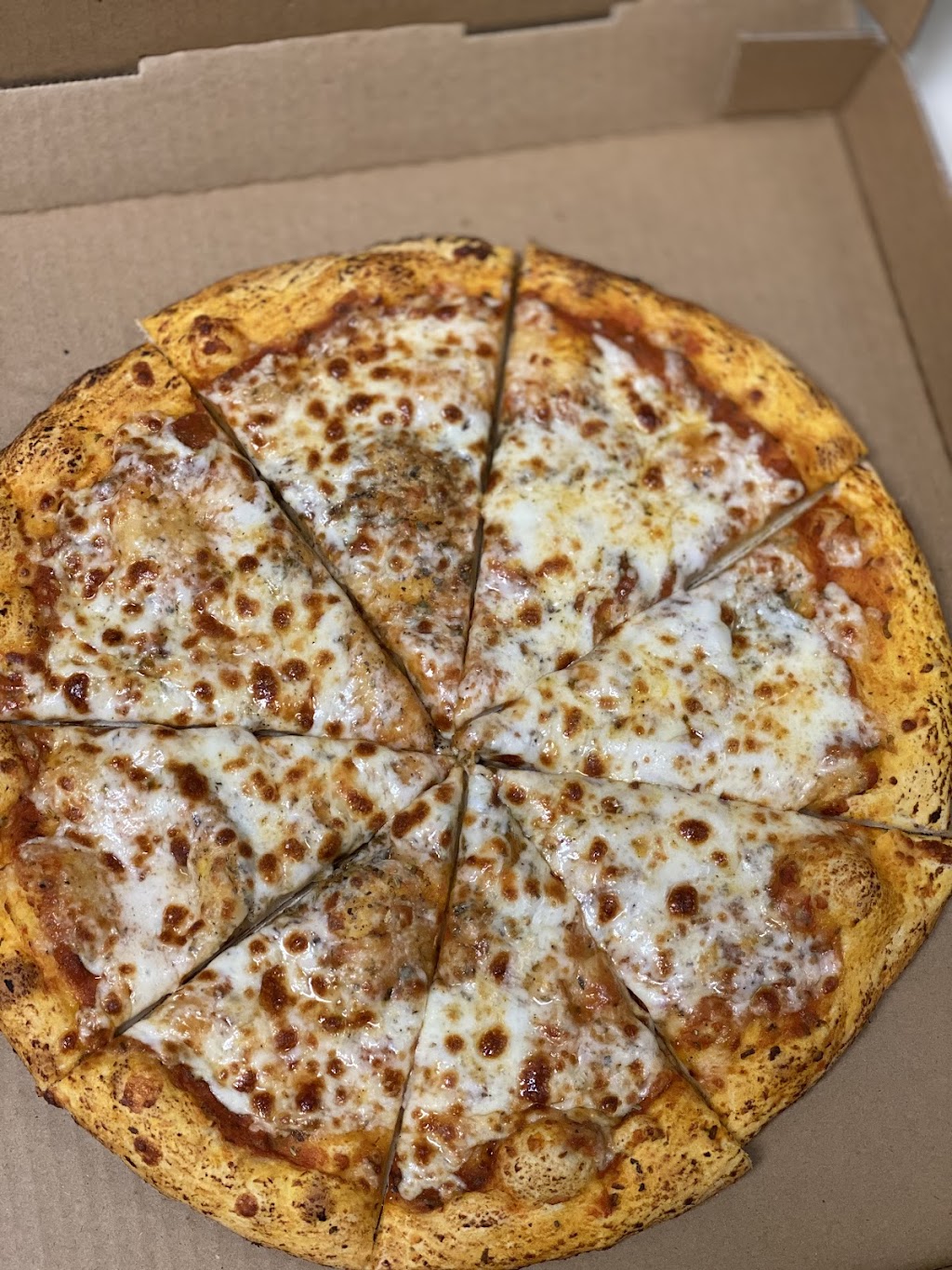 Jamal’s food house | restaurant | 930 W Sublett Rd, Arlington, TX 76017, USA | 8176172252 OR +1 817-617-2252