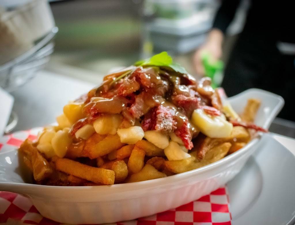 Le Grill Express | restaurant | 2221 Boulevard des Récollets, Trois-Rivières, QC G8Z 3X6, Canada | 8193723000 OR +1 819-372-3000