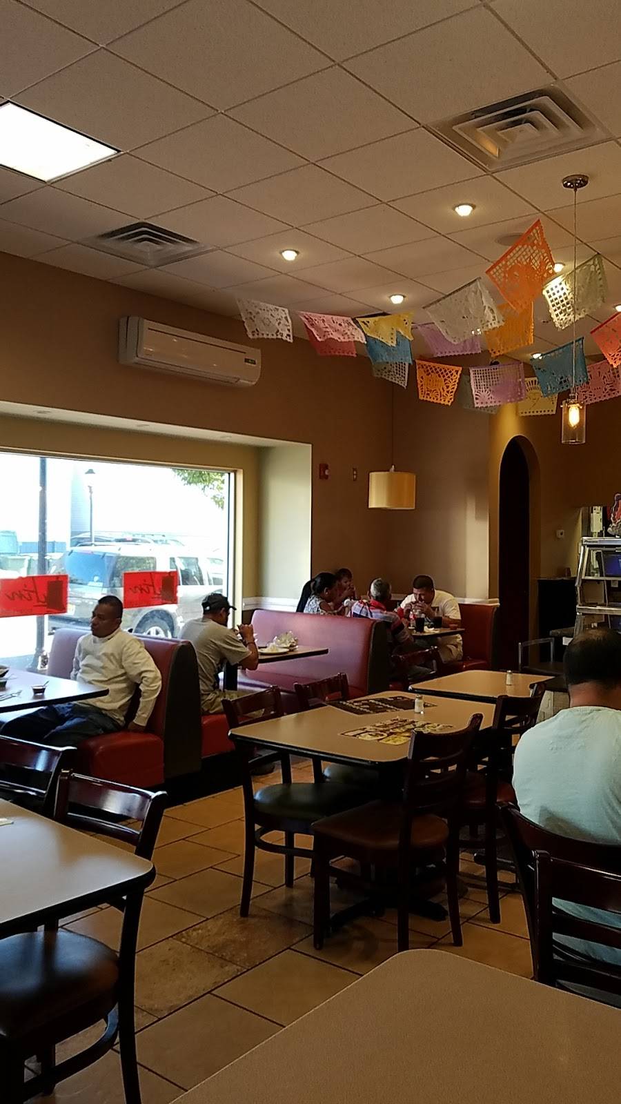 Latin Bistro Grill | restaurant | 200 Clifton Ave, Lakewood, NJ 08701, USA | 7329616751 OR +1 732-961-6751