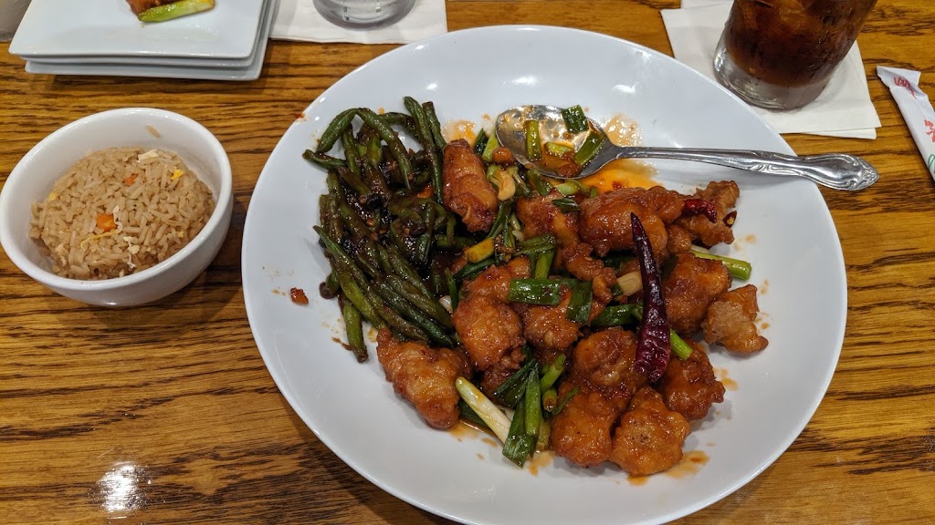 Azu Lucy Hos | restaurant | 3220 Apalachee Pkwy #13, Tallahassee, FL 32311, USA | 8508934112 OR +1 850-893-4112