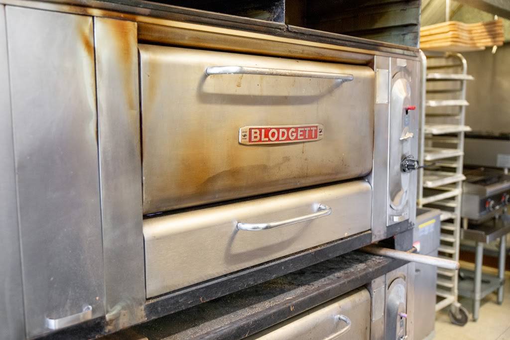 Marcos "World Famous" Pizza - Northwest | meal delivery | 8411 W Lisbon Ave, Milwaukee, WI 53222, USA | 4144611100 OR +1 414-461-1100