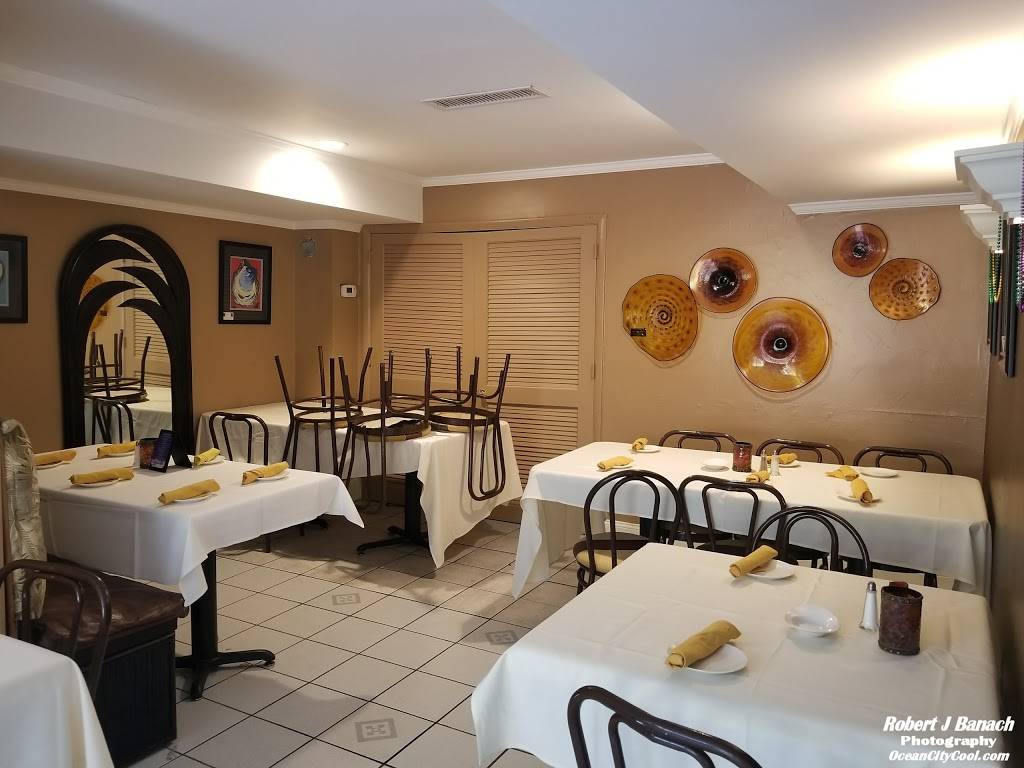 Bourbon Street on the Beach Restaurant | restaurant | 11604 Coastal Hwy, Ocean City, MD 21842, USA | 4436642896 OR +1 443-664-2896