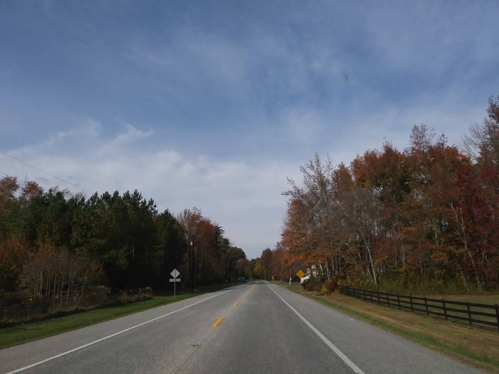 Pizza Empire | restaurant | 24700 Goldsboro Rd, Henderson, MD 21640, USA | 4104828822 OR +1 410-482-8822