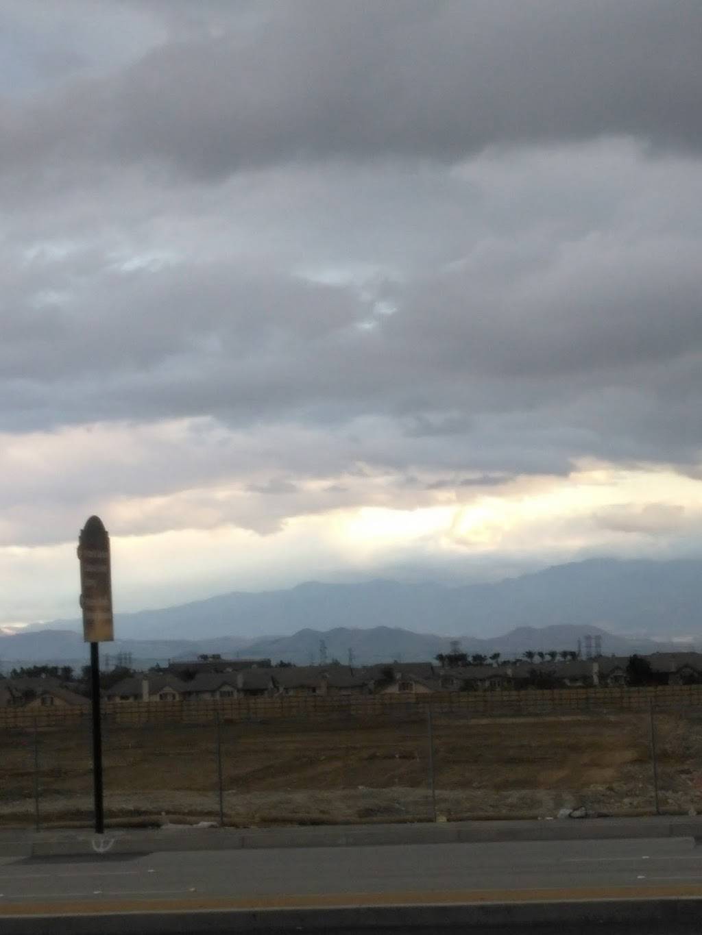 Starbucks | cafe | 12250 Base Line Rd #109, Rancho Cucamonga, CA 91739, USA | 9092515805 OR +1 909-251-5805