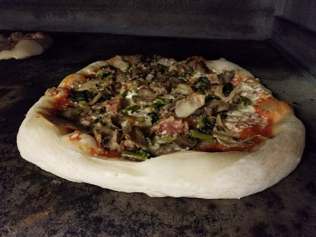 Silvios Organic Ristorante e Pizzeria | restaurant | 715 N University Ave, Ann Arbor, MI 48104, USA | 7342146666 OR +1 734-214-6666