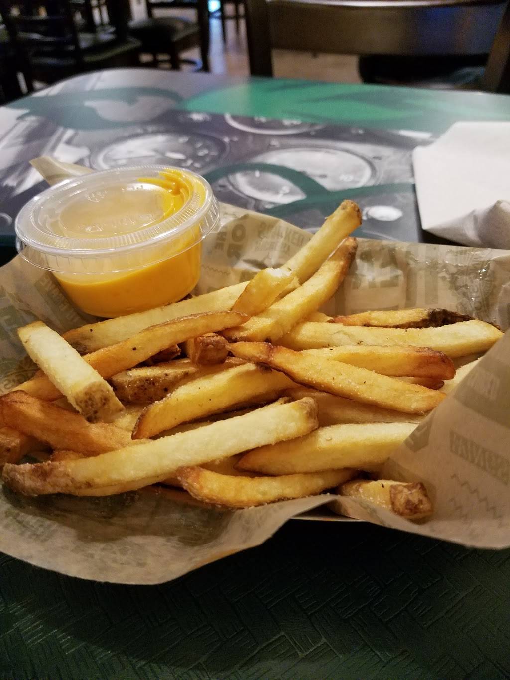 Wingstop | restaurant | 2718 11th Ave, Greeley, CO 80631, USA | 9703539464 OR +1 970-353-9464