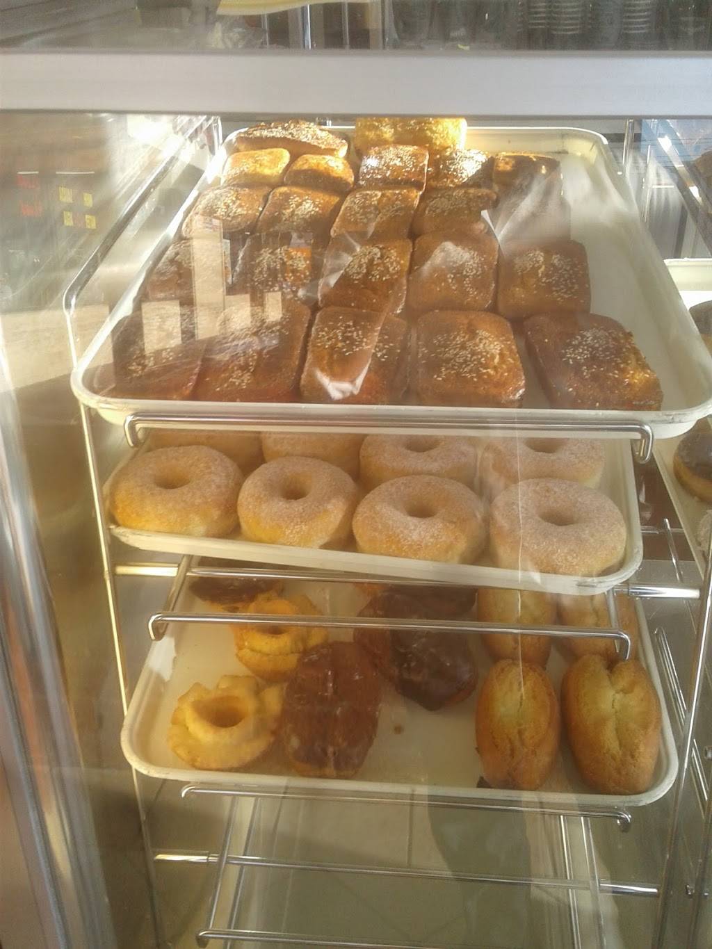 Yum Yum | cafe | 1608 Hoover St, Los Angeles, CA 90006, USA | 2137454460 OR +1 213-745-4460