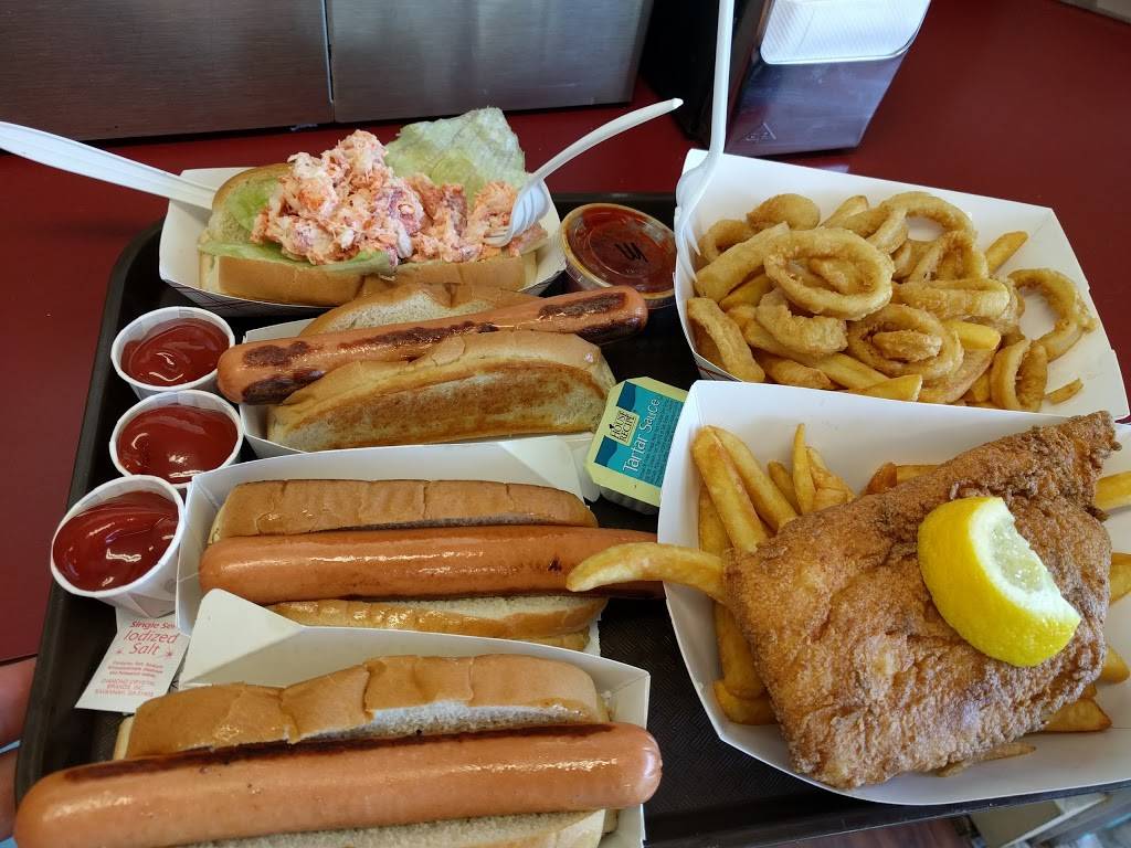 Pebbles | restaurant | 76 Water St, Plymouth, MA 02360, USA | 5087472978 OR +1 508-747-2978