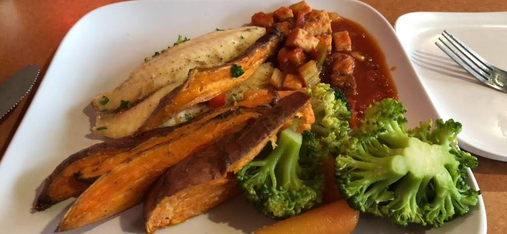 Moody Towers Dining Commons | restaurant | 4401 Cougar Village Dr, Houston, TX 77204, USA | 8328425992 OR +1 832-842-5992