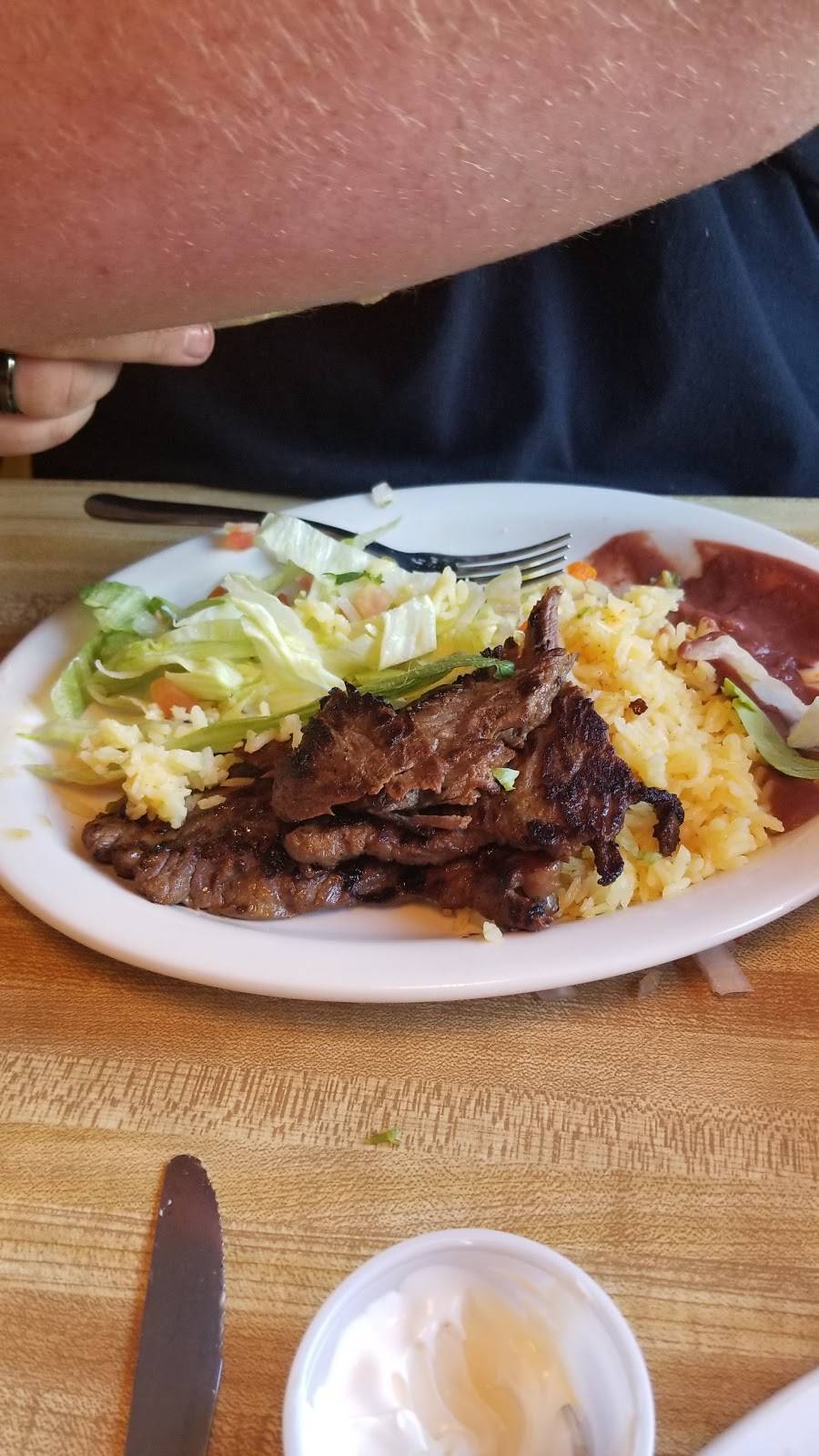 Don Pedros | restaurant | 8700 Jefferson Davis Hwy, North Chesterfield, VA 23237, USA | 8042753771 OR +1 804-275-3771