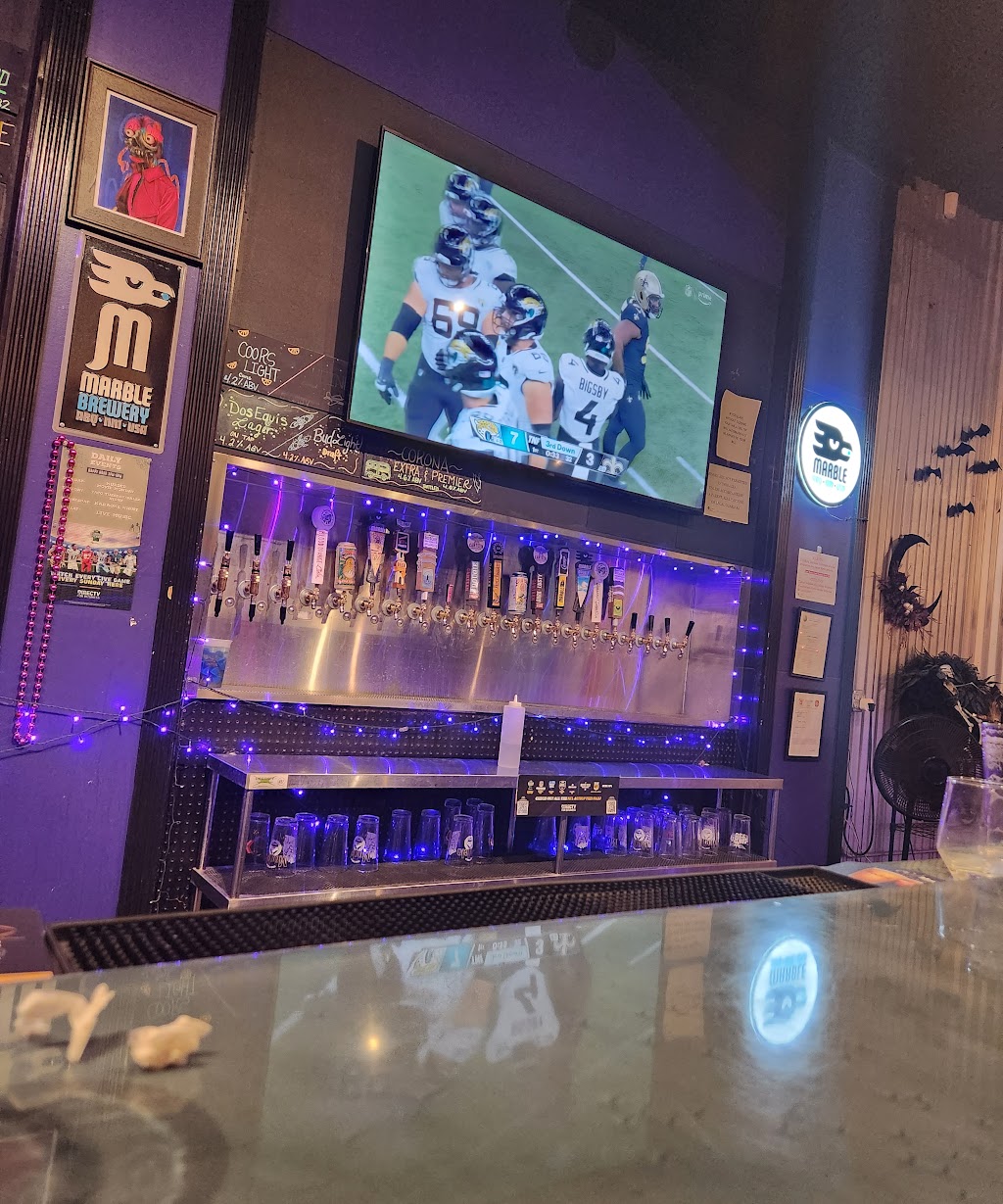 Voodoo Girl Pizza & Pints | restaurant | 1401 2nd St NW, Albuquerque, NM 87102, USA | 5055487008 OR +1 505-548-7008